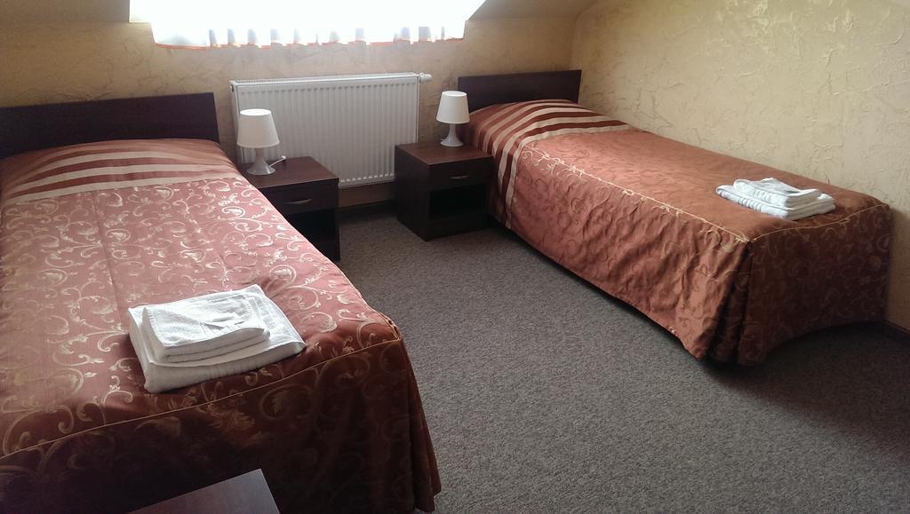 Hotel & Restauracja Okraglak Chęciny Chambre photo